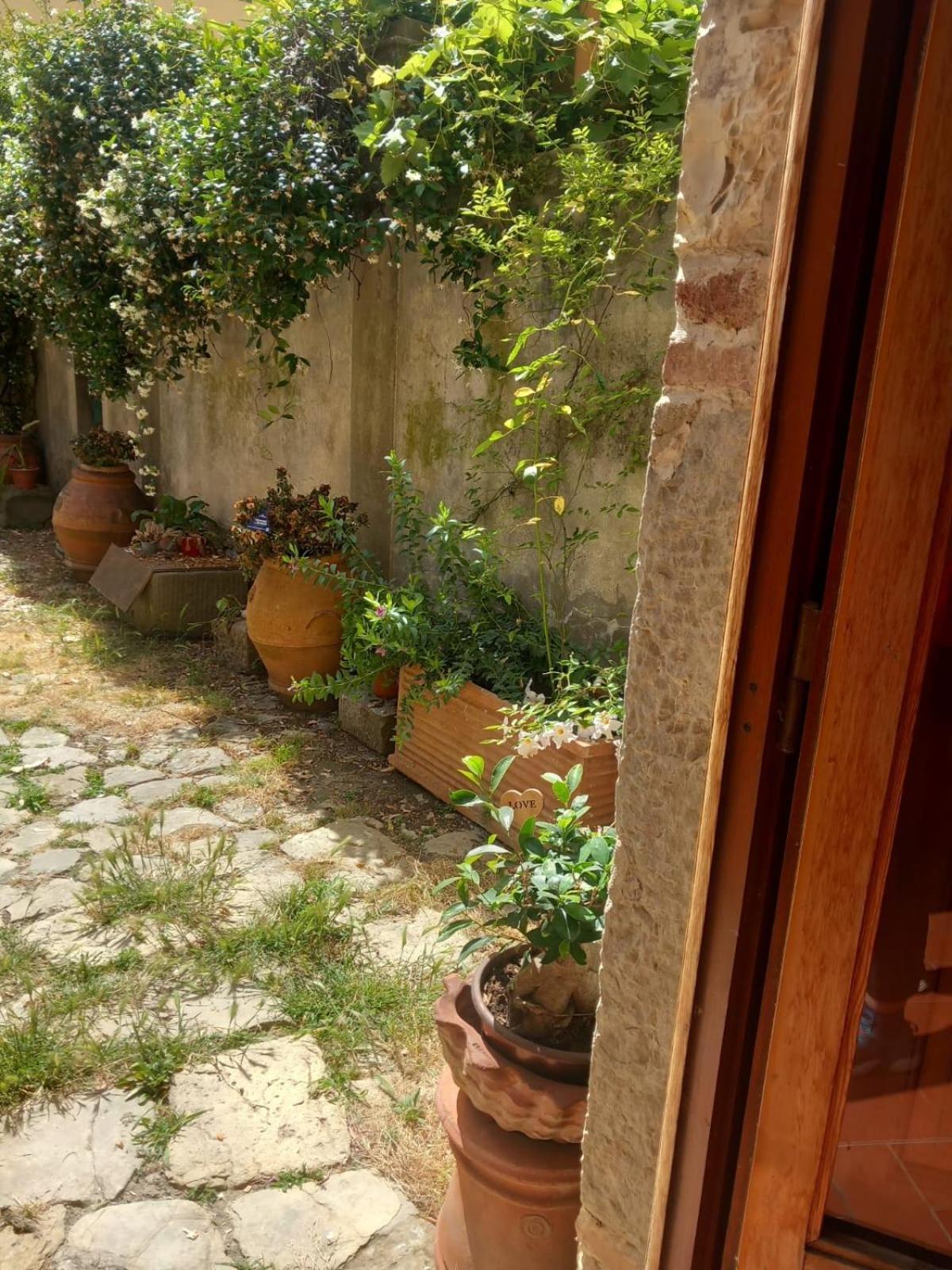 Sunshine Suites Florencia Exterior foto