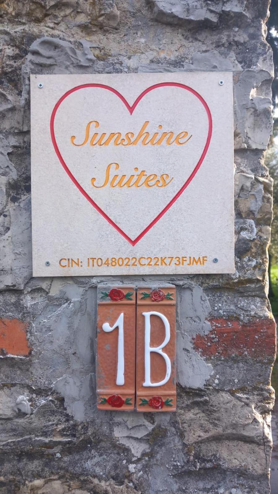 Sunshine Suites Florencia Exterior foto