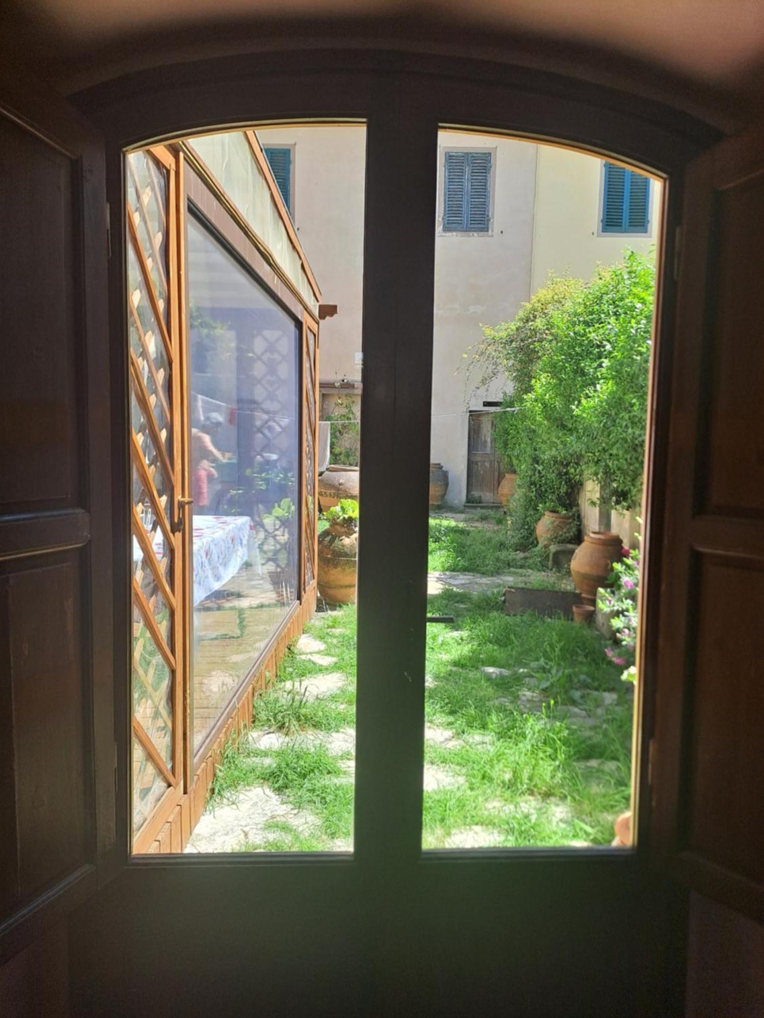 Sunshine Suites Florencia Exterior foto